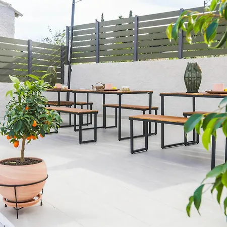 Olive Suites, Sidari