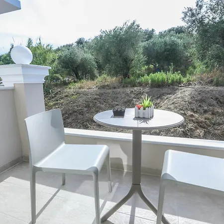 Olive Suites, Sidari شقة *