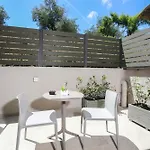 Olive Suites, Sidari